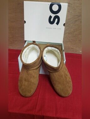 SO Fur Lined Chestnut Flat Ladies Booties 11